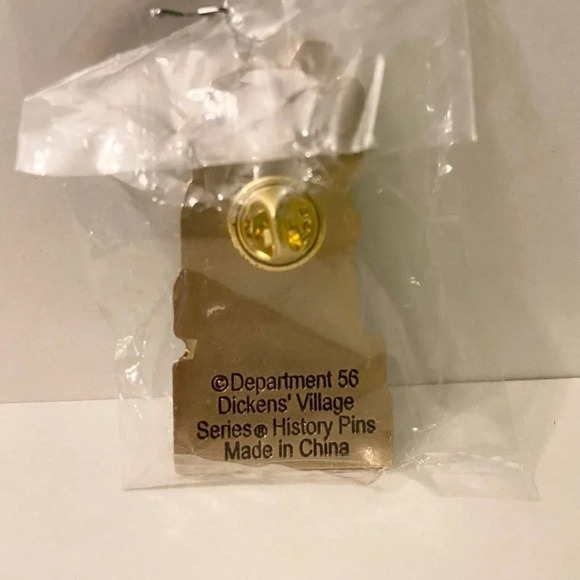 Department 56 Dickens Village  Series Pins Dickens Birthplace Canadian Pub - Picture 5 of 9